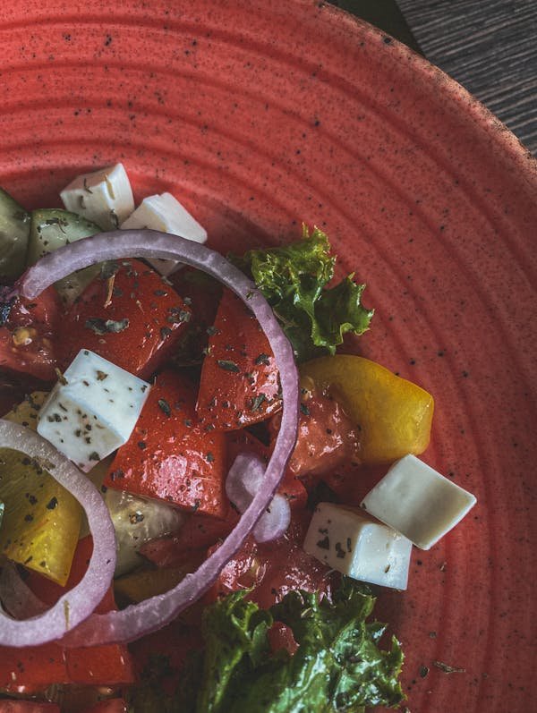 Salade méditerranéenne fraîche menthe et citron