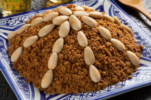 Sellou ou sfouf marocain