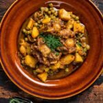 Tajine de veau aux petits pois et aux pommes de terre