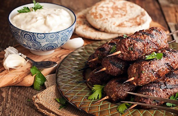 Brochettes de keftas parfumées